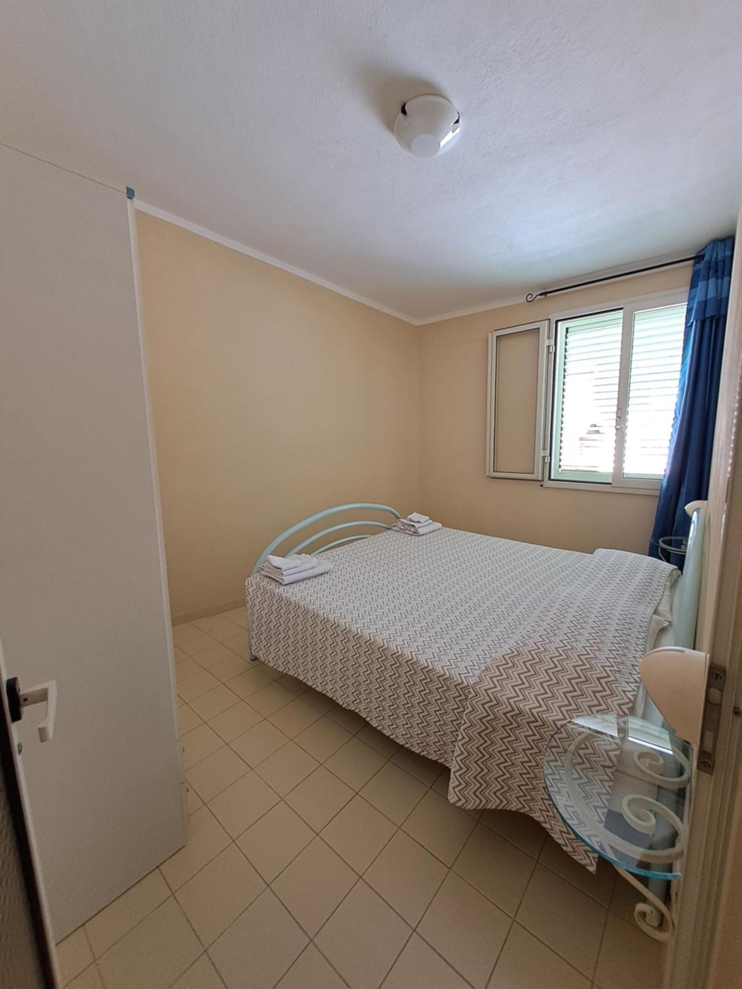Appartamenti Teulada Di Laura Room photo